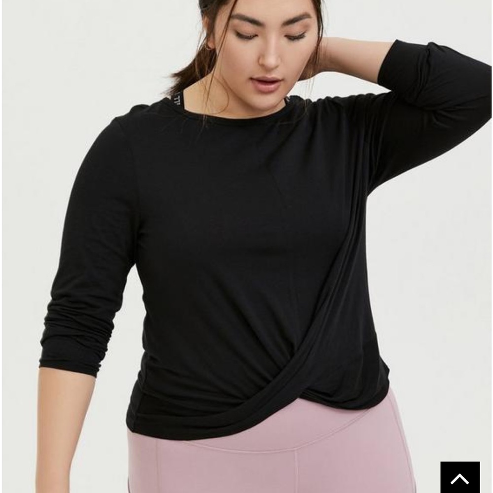 Torrid Black Twist Front Wicking Active Crop Long Sleeved Tee size 6x